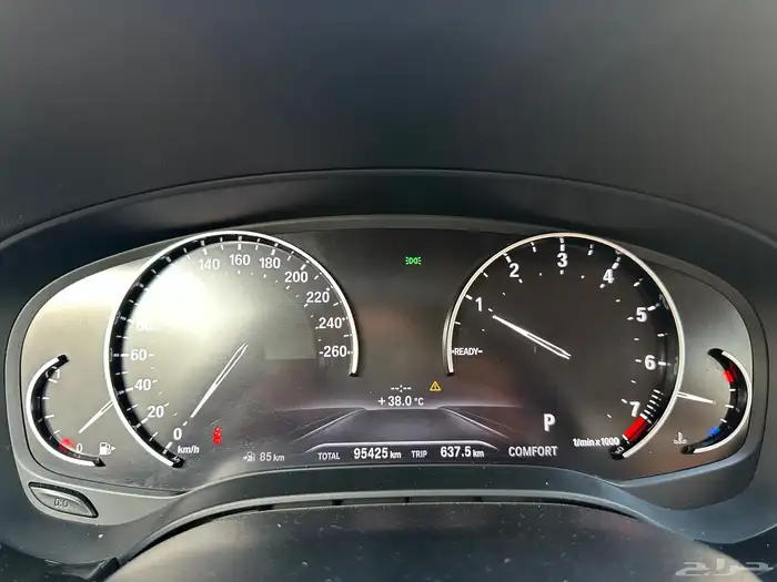 بي ام دبليو i520 الفئة الخامسة 2020 13