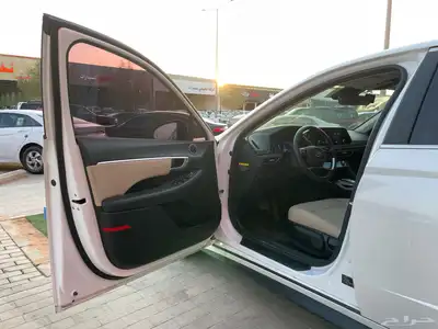 هونداي سوناتا 2020قياده ذاتيه داخلي بيج (بنزين)2.0L 7