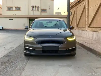 فورد تورس 2020نظيف للبيع 3