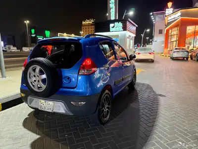 جيلي هتشباك 2