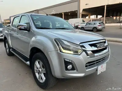 ايسوزو ديماكس 2018 LS دبل غمارتين 1
