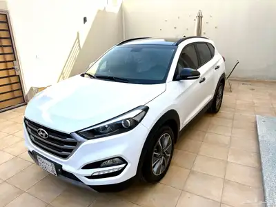 توسان بحالة الوكالة ( ديزل ) فل كامل 2018 ماكينة 2000 1