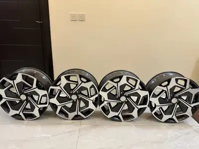 جنوط باليسيد هيوانداي للبيع اصليه 12