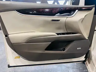 كاديلاك 2013 XT4 فل كامل (عروض خاصة) 8