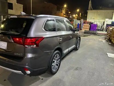 ميتسوبيشي اوتلاندر 2018 11