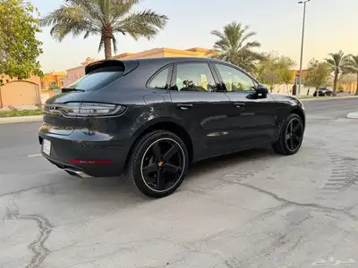 للبيع بورش مكان 2019 7