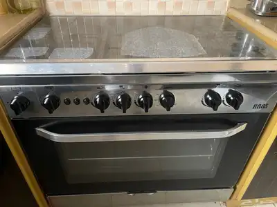 فرن شبه جديد استخدام بسيط جدا 5 شهور 1