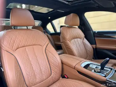 بي ام 2021 740i ضمان وصيانه مجانيه 37