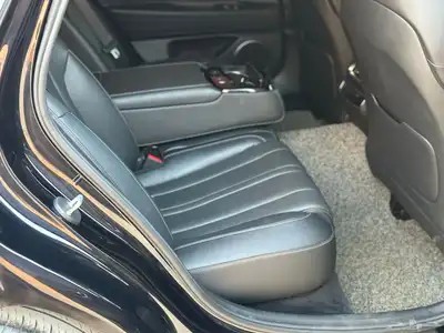 جنسس G80 بنزين 2021 32