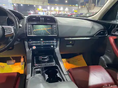جاكور F pace 2017 فل كامل 16