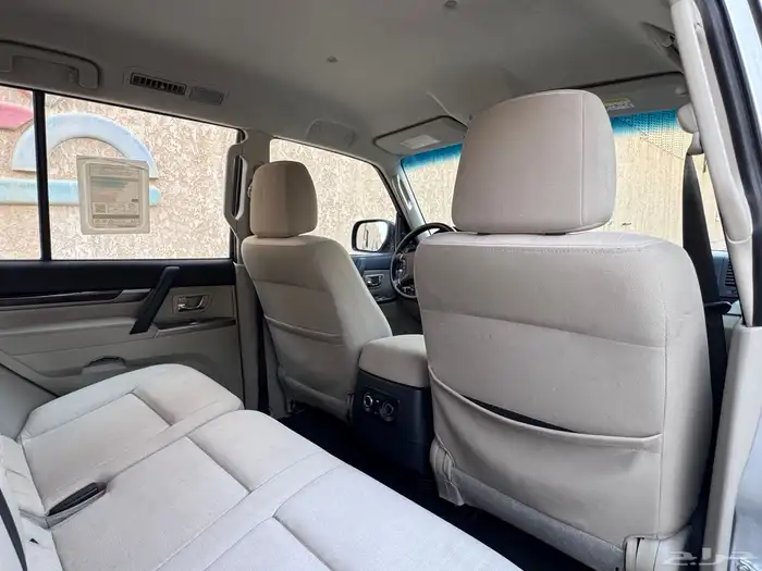 مستبيشي باجيرو 2022 GLS 21