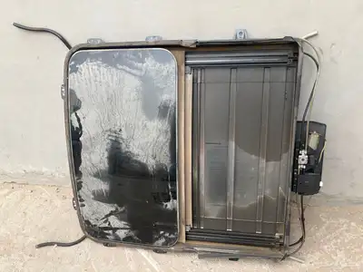 للبيع فتحة سقف لومينا 2006 ss 0