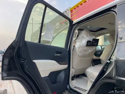 تويوتا لاند كروزر 2025 GXRL4 سعودي(بنزين)3.5L 23