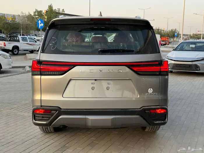 لكزس سعودي 2025.BB..LX600 عرض خاص 4