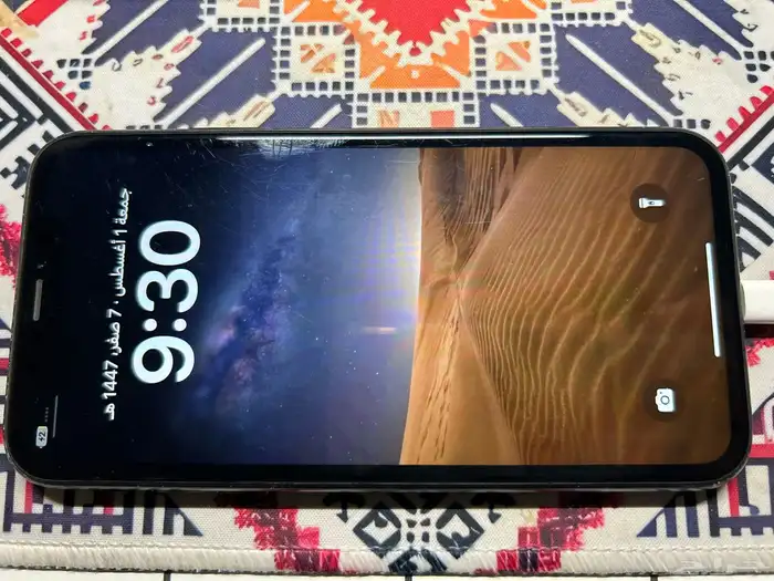 ايفون Xr للبيع 5