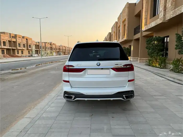 للبيع BMW X7 2020 MKITنظيف جدا for sale 3