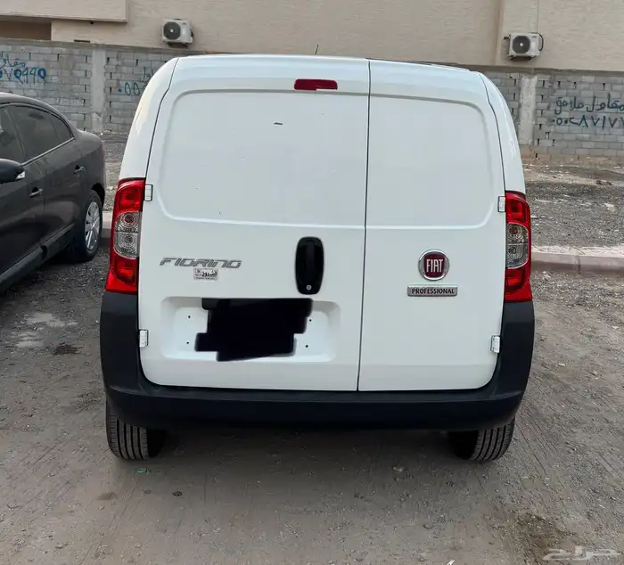 سيارة فيات بضاعة 0