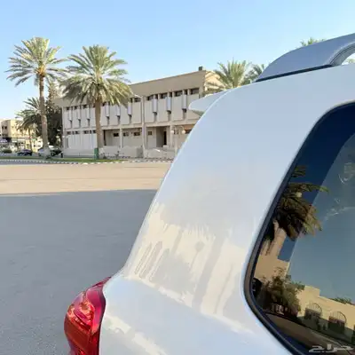 جيب لاندكروزر 2015 فل كامل مخزن 64