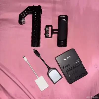 كميرة سوني a7siii مع عدسة و باقي اغراضه 5