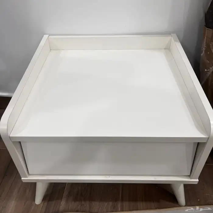 كومدينة سرير( طاوله جانبيه لسرير) 0