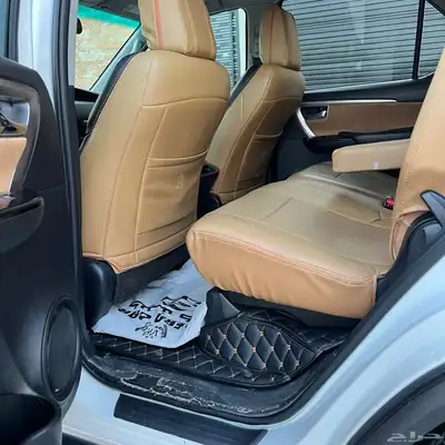 فورتشنر 2023 - 2800 ديزل مالك واحد بحالة الوكالة . 19