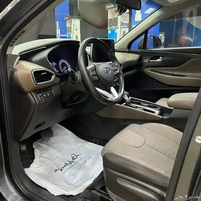 سنتافي 2020 سعودي - 7 مقاعد بحالة الوكالة . 28