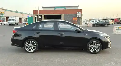 كيا K3 سيراتو 2021 فل بدون فتحه بحالة الوكاله للبيع 6
