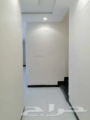 فله دوبلكس دورين و ملحق للبيع 32