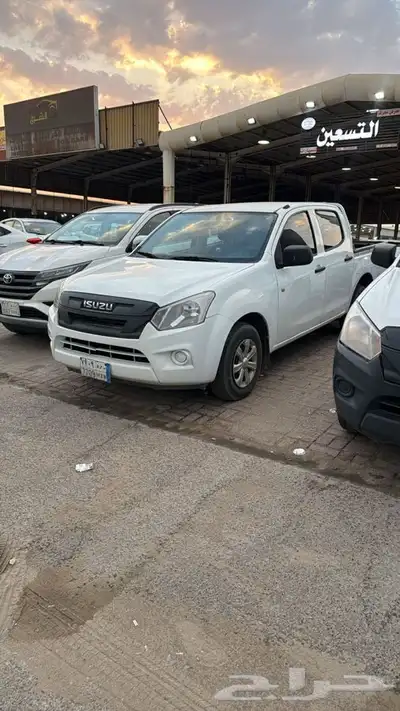 نبيع مجموعج اسيزوات موديلات 21   22   23 2