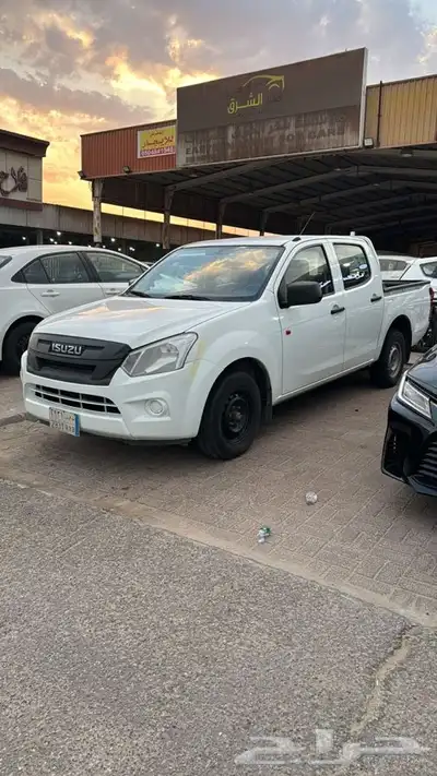 نبيع مجموعج اسيزوات موديلات 21   22   23 4