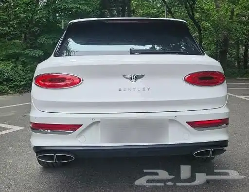 Bentley. bentayga موديل 2022 3