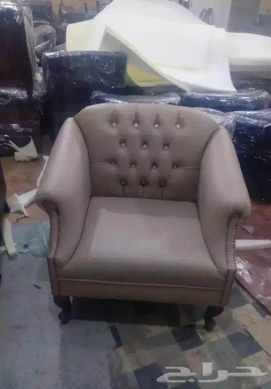 فخامة كنب جلد مكتبي و مريحة مع زمان كنب وطني جلد نظيفة 23