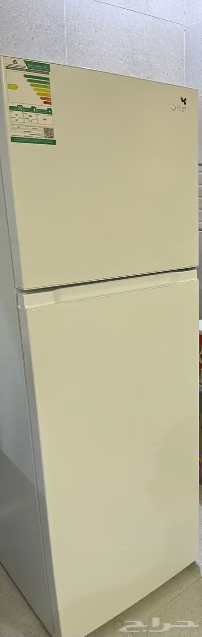 مكيف وثلاجه للبيع 0