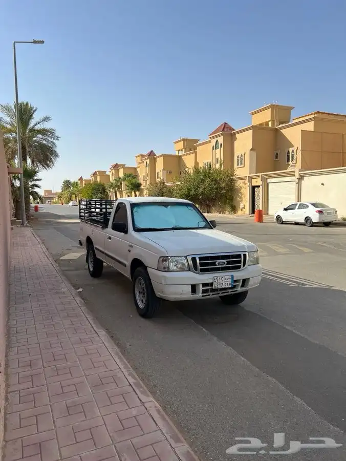 نقل عفش نقل تمور نقل اثاث وانيت شاصي طويل 2