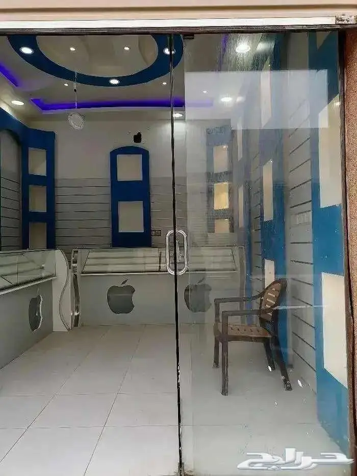 محلين تجاريين للبيع 0