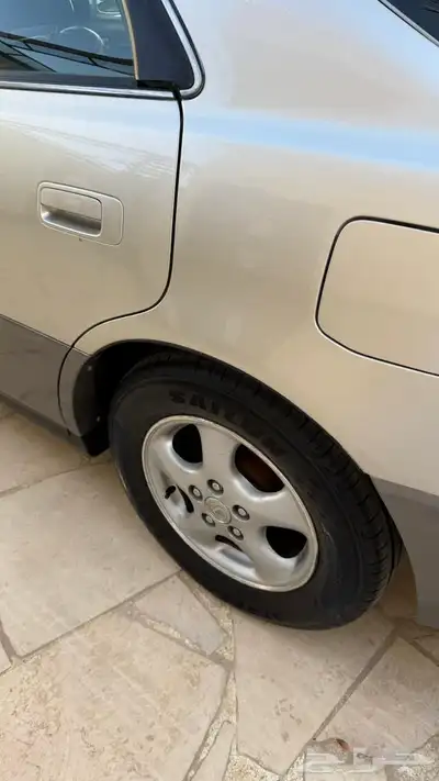 لكزس موديل 2000 es نظيف جدا 2