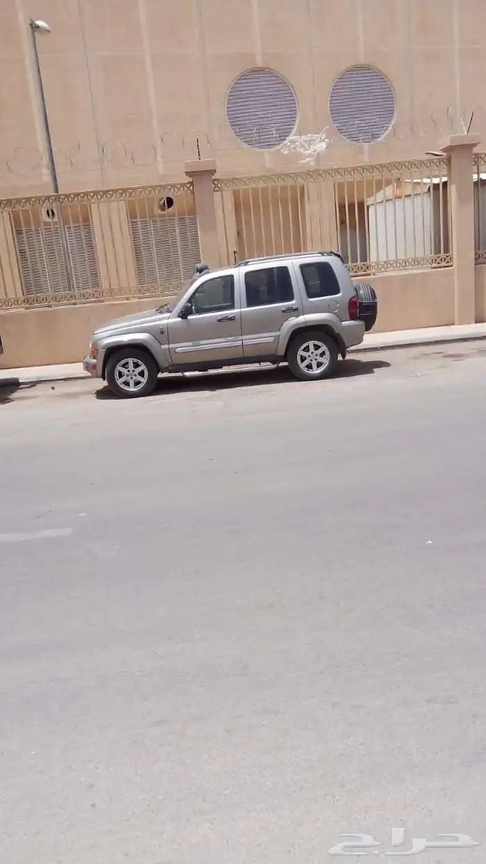 شروكي 2005 قير اتوماتيك مجدد مأمن مفحوص 6 سلندر نقبل بالبدل 0