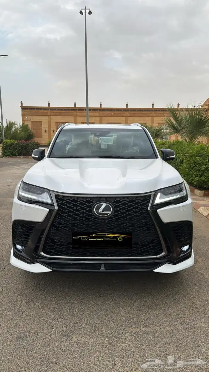 جيب لكزسBB LX600 2024 0