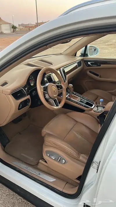 بورش ماكان2015 2