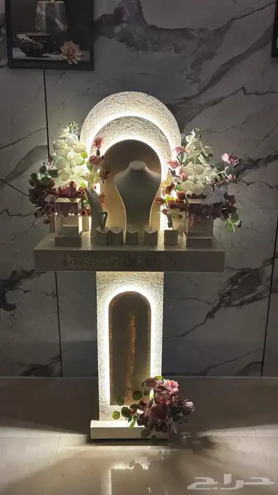 عربة ملكة 0