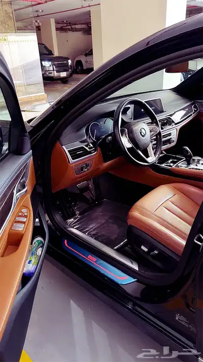 للبيع BMW 2018 730 بزنس لاكجوري الناغي 3