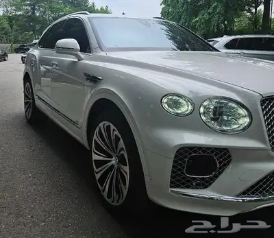 Bentley. bentayga موديل 2022 5