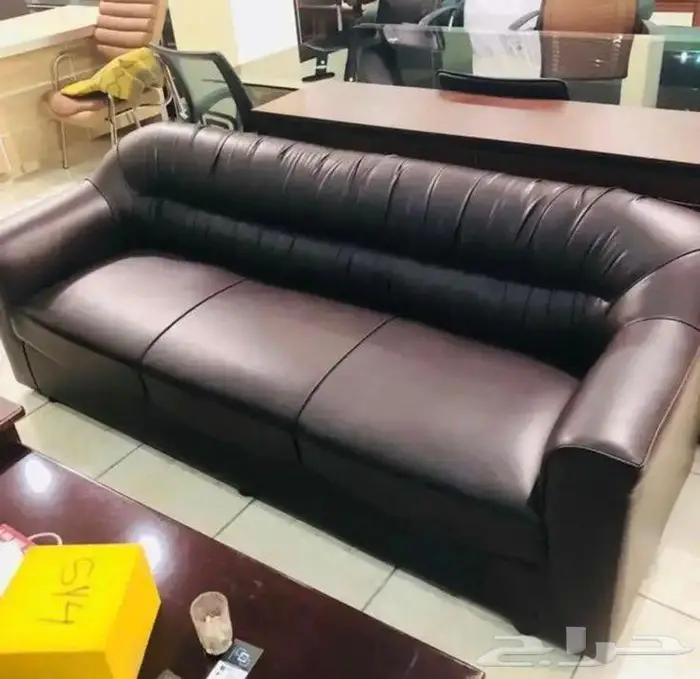 فخامة كنب جلد مكتبي و مريحة مع زمان كنب وطني جلد نظيفة 4