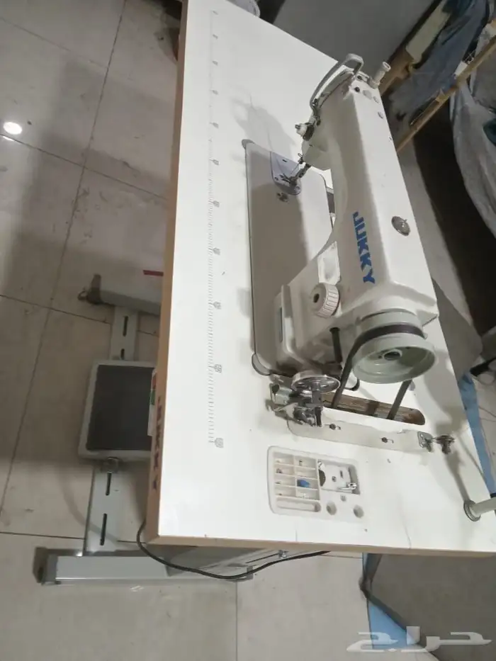 مكينه خياطه 1