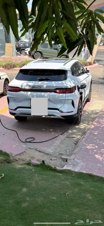 BYD Song Plus Plug in Hybrid 2025 ممشى قليل 1
