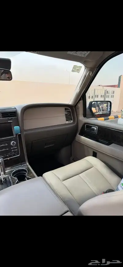 لنكولن نافيجيتور 27