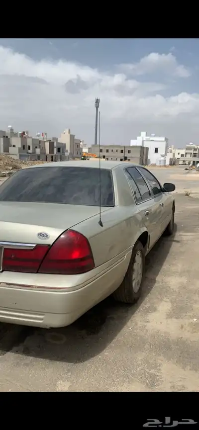 فورد قراند ماركيز 2005 4