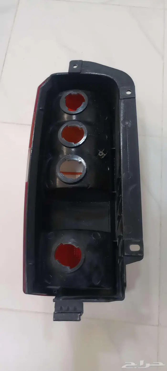 سطاب شروكي 2001. خلفي جهت الراكب 0