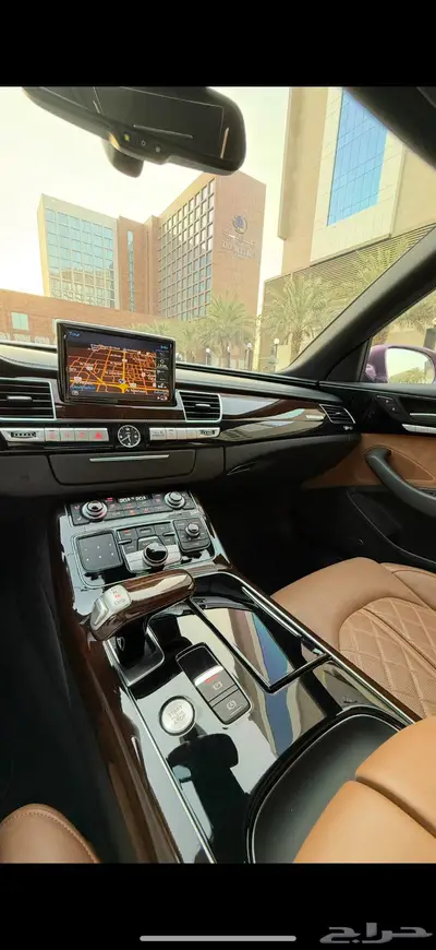 Audi A8 ( طلبية ) بحالة الوكالة 20