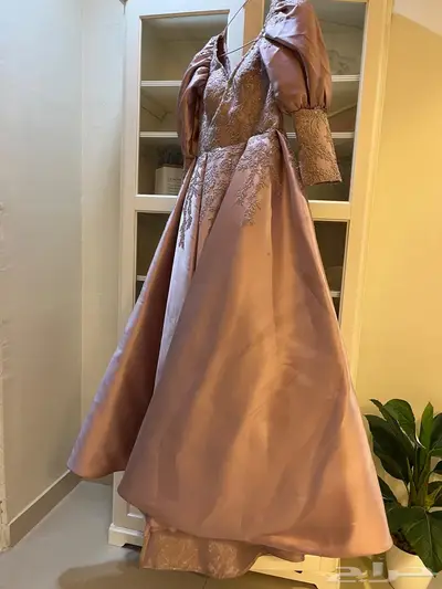 فساتين نسائيه 0